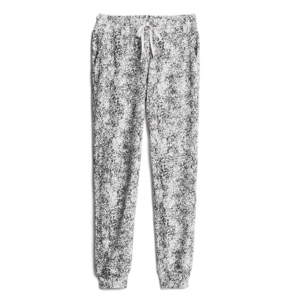 Quarantine Style* T4T off-white joggers